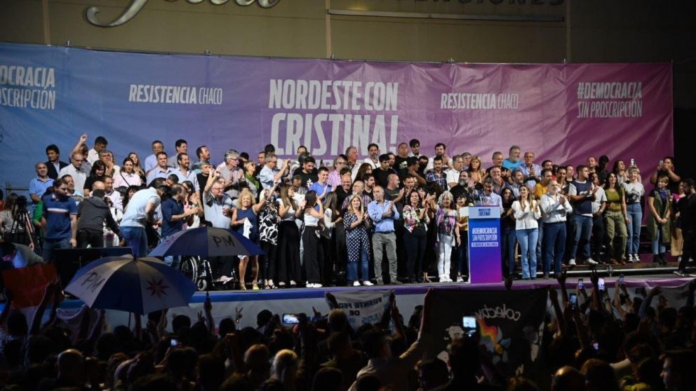 "El Nordeste con Cristina": militancia kirchnerista hizo un nuevo plenario para exigir el "fin de la proscripción".
