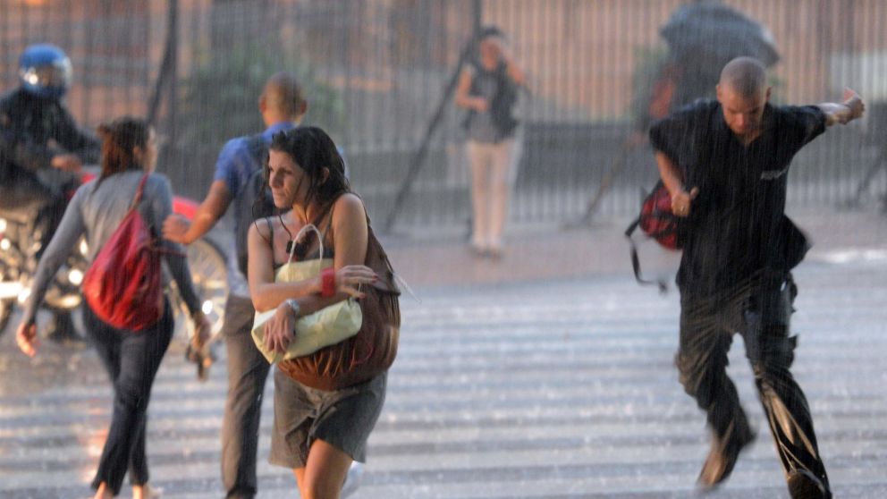 Se cae el cielo: alerta meteorol�gica por tormentas, granizo y actividad el�ctrica en varias provincias.