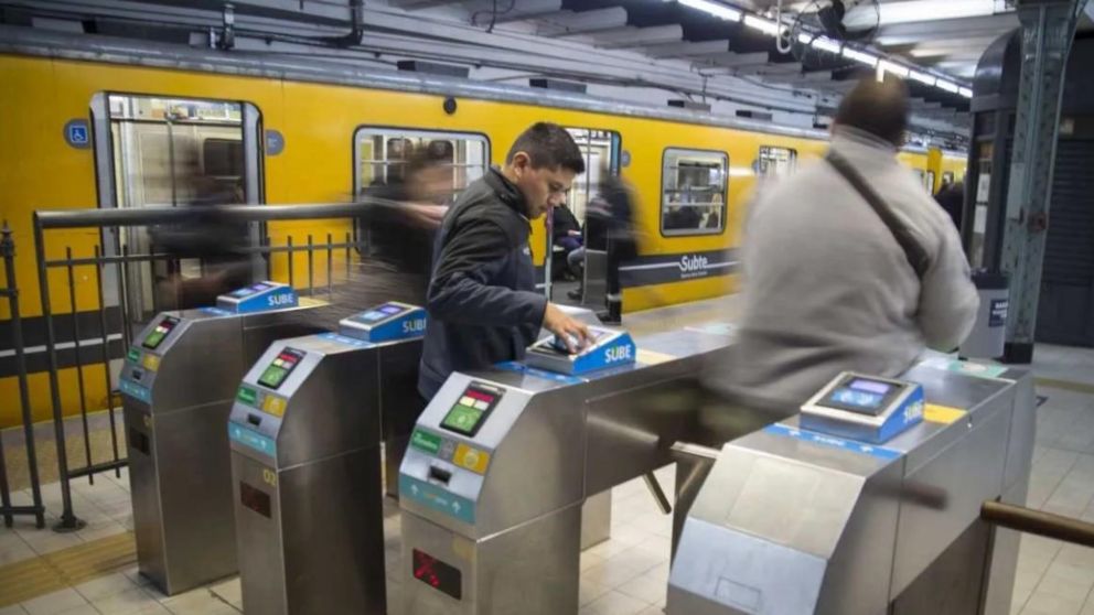 Un paro de subtes afectó a los usuarios entre las 5.30 y 7.30 de este viernes (Archivo).