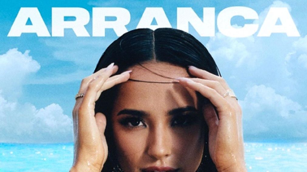 Becky G: la superestrella mundial lanzó un nuevo single "Arranca" ft. Omega