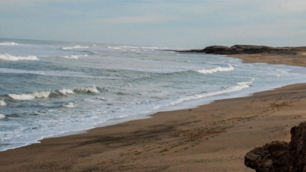 La víctima habría permanecido durante mucho tiempo en las aguas.