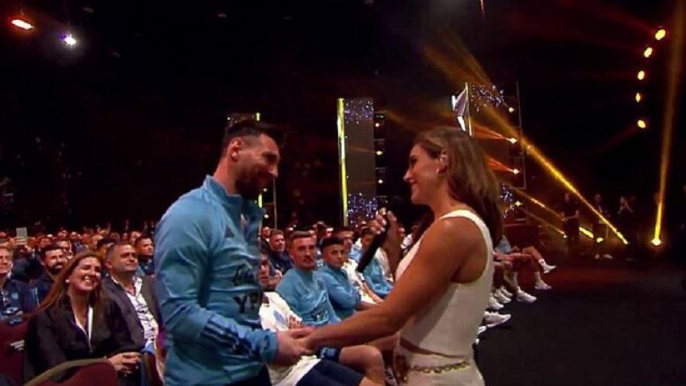 La Noche de las Estrellas: Soledad sorprendió y emocionó a Lionel Messi