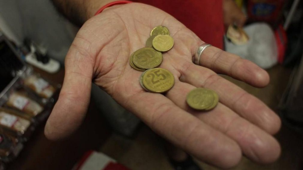 ¡Es posta! Moneda de 25 centavos se vende en más de 15 "lucas".