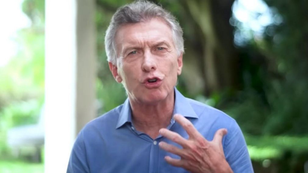 El ex Jefe de Estado compartió el video en su canal personal de You Tube.