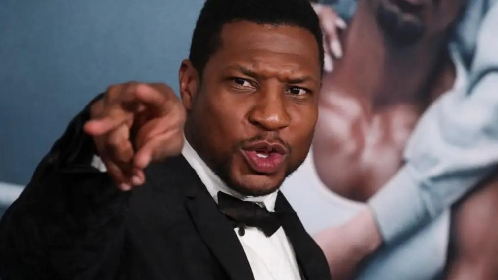 Jonathan Majors, detenido por violencia doméstica.