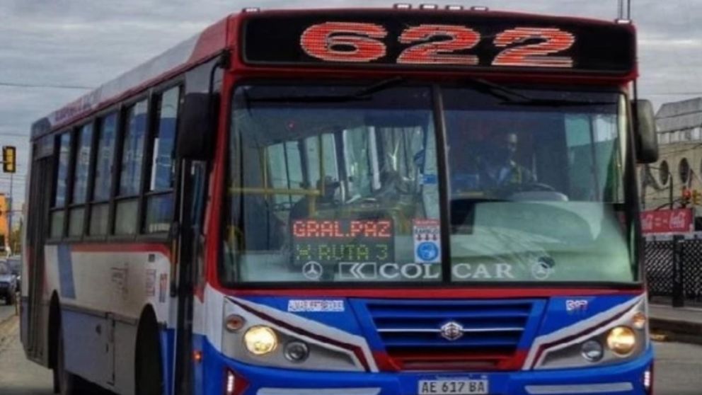l colectivero baleado conducía una unidad de la línea de colectivos 622.