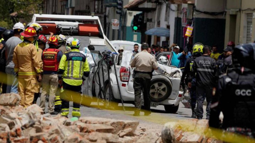 Ascienden a 15 las víctimas fatales por el sismo que sacudió a Ecuador y Perú.