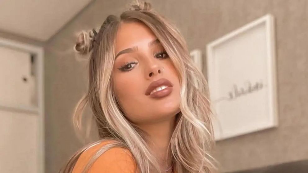 Gran Hermano: Julieta se puso una pollera "hot" y Nacho le hizo un comentario infeliz.