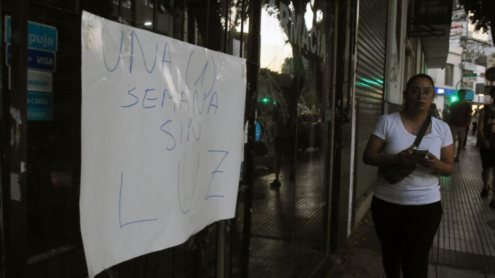 Este sábado persistían los cortes de luz masivos en el AMBA (Crónica/Pablo Villán).