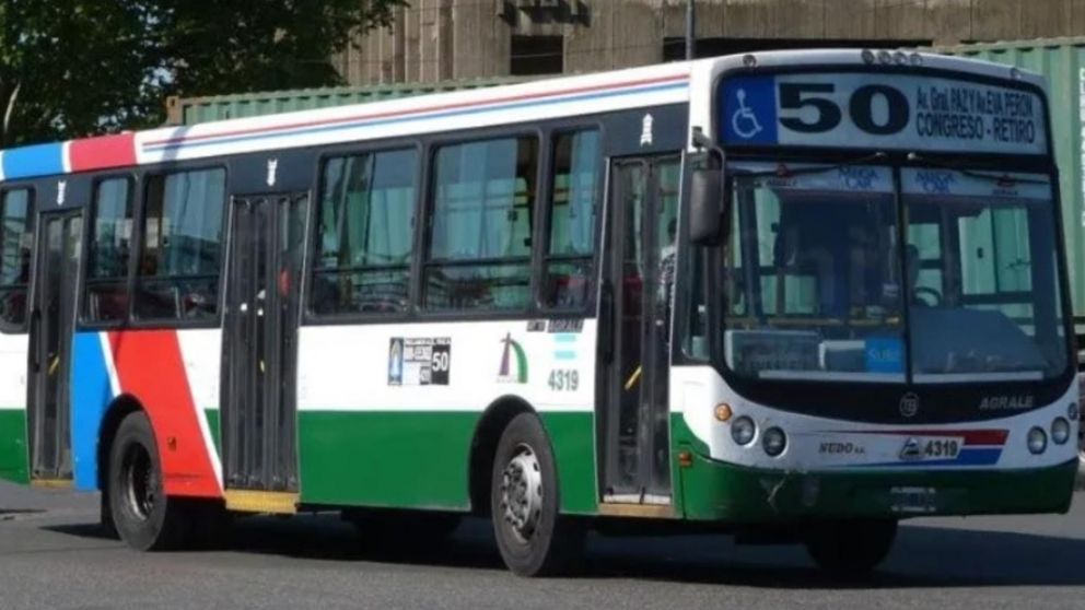 La línea 50 de colectivos fue una de las afectadas por la medida de fuerza.