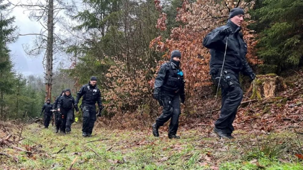 Una chica de 12 años fue asesinada en un bosque y dos de sus compañeras confesaron el crimen (Imagen AFP).