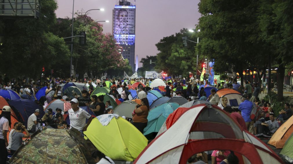 En principio, el acampe durará hasta el día de mañana.