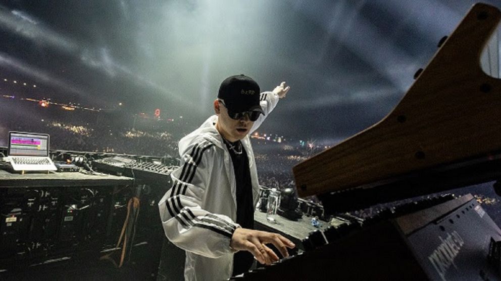 Bizarrap anunció el comienzo de "BZRP Live Tour" en Argentina