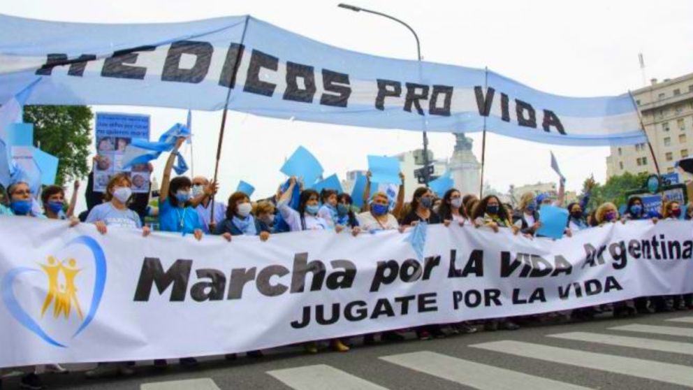 La Marcha por la Vida suma movilizaciones en el interior del país.