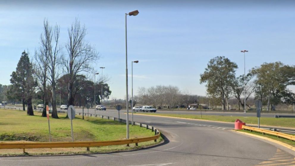 En esta zona ocurrió la agresión contra el policía y su pareja (Google Street View).