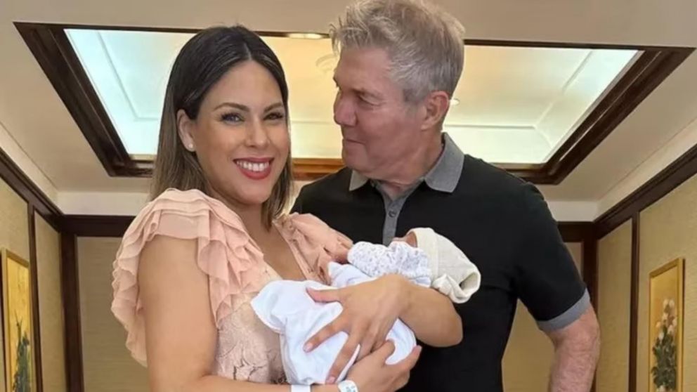 Internaron a la hija de Barby Franco y Fernando Burlando.