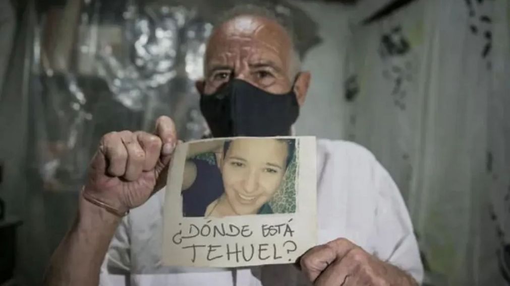Andrés, el padre de Tehuel de la Torre, sigue buscando por su cuenta a su hija.