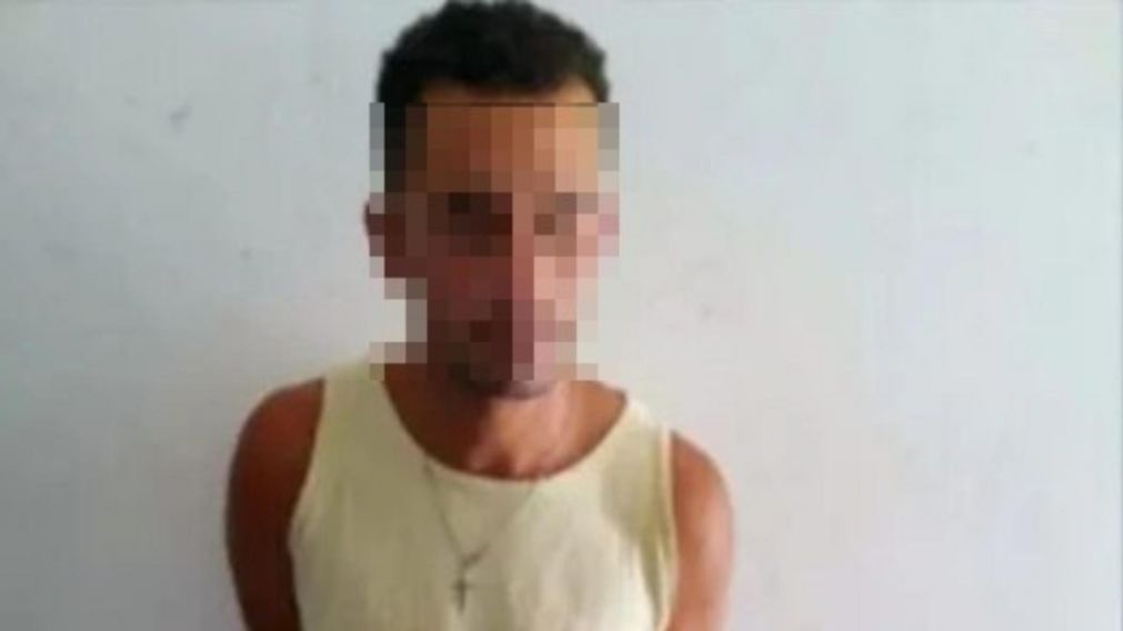 Buscan intesamente a un hombre detenido por absuso sexual que se fugó.
