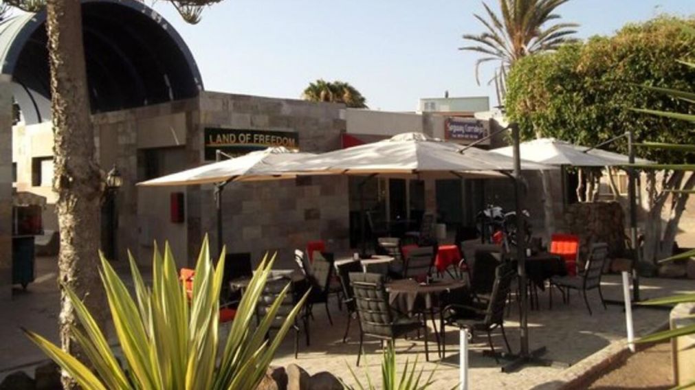 La sarc�stica y graciosa respuesta del due�o del restaurante caus� furor en las redes.