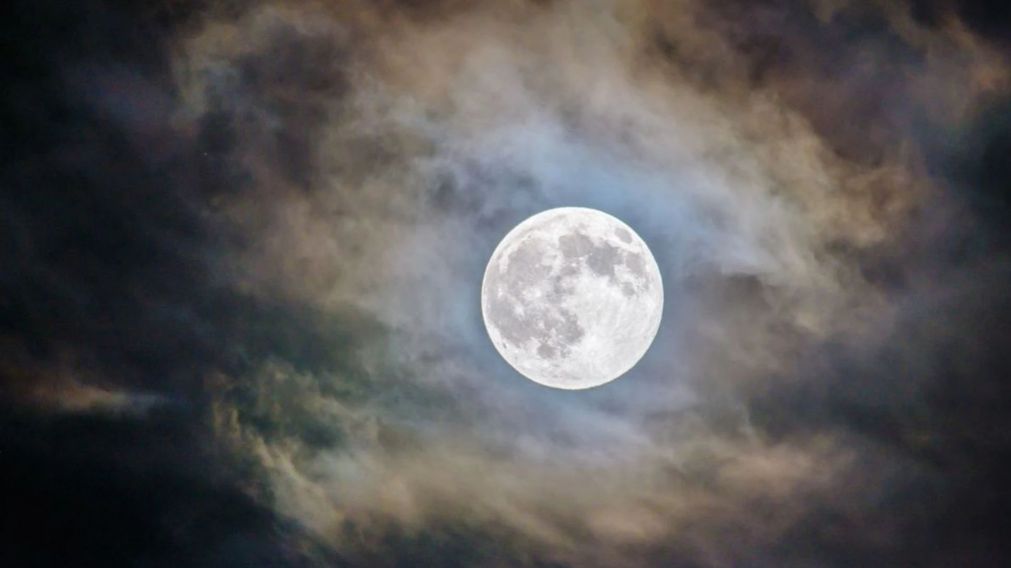 Luna llena en Virgo: cambios para los próximos días y cómo afectará a cada signo