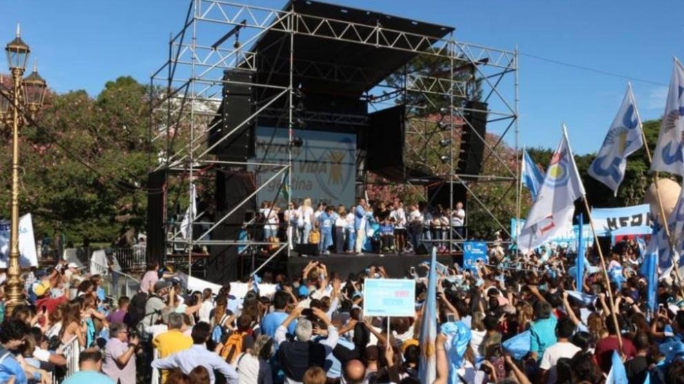 Octava edici�n de la Marcha por la Vida, en Honor al D�a del Ni�o por nacer.