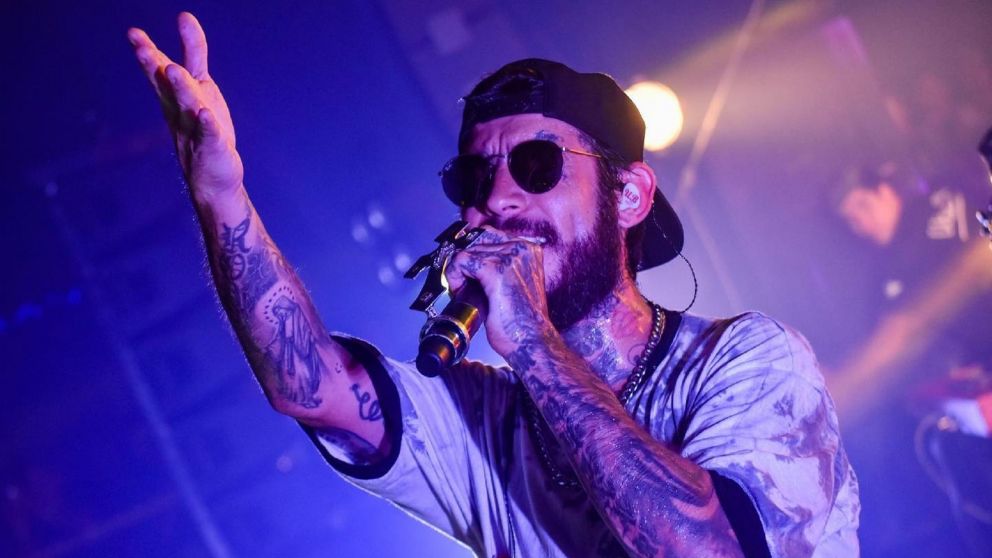 El artista sufrió un robo en pleno show.