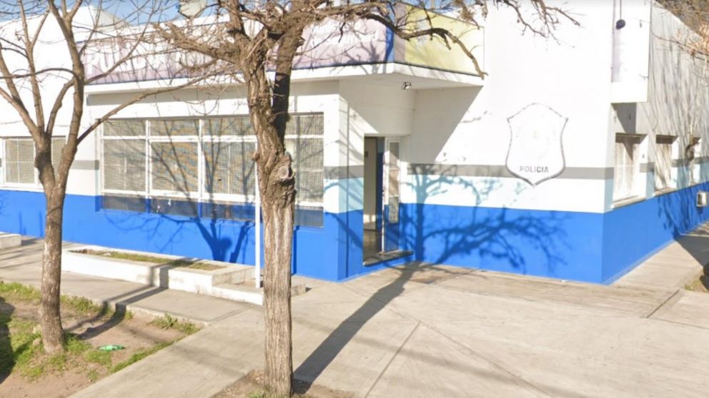 Integrantes de esta seccional intentan localizar a los responsables del homicidio.