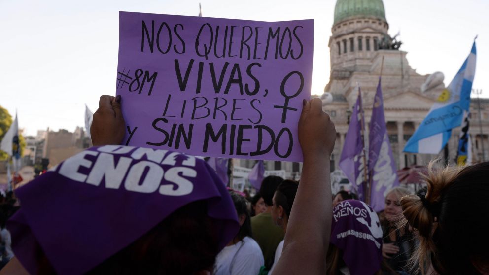 Miles de mujeres movilizarán este 8 de marzo contra los femicidios (Nahuel Ventura / Crónica).