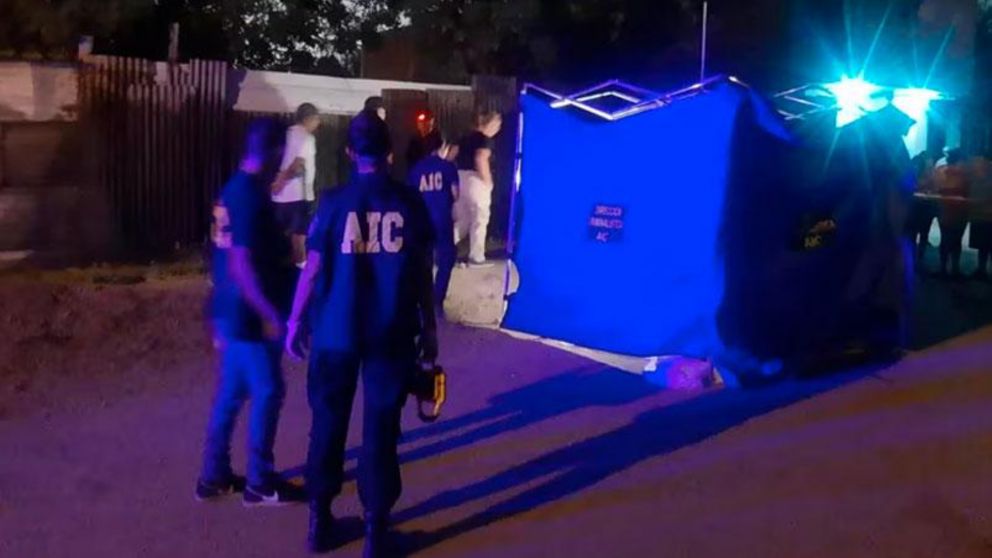 Un nene de 11 a�os fue asesinado y otros tres fueron heridos en Rosario.