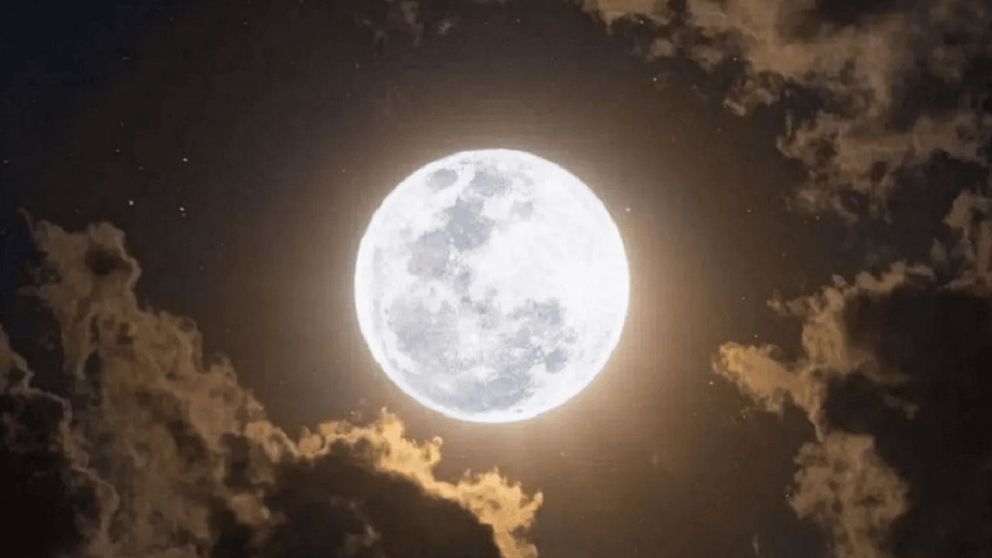 La luna llena en febrero se posicionará en Leo y hay rituales especiales para esa jornada.