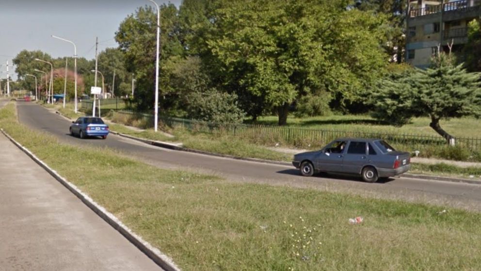 El asalto ocurrió en este barrio de la zona oeste del conurbano bonaerense (Google Street View).