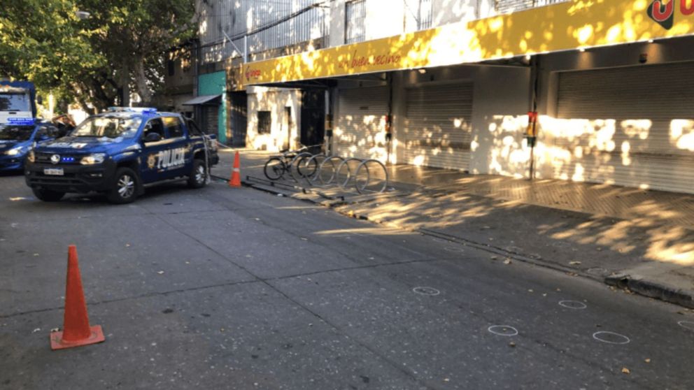 Balearon un supermercado de la familia de Antonela Roccuzzo, la esposa de Lionel Messi (Gentileza Rosario3.com).