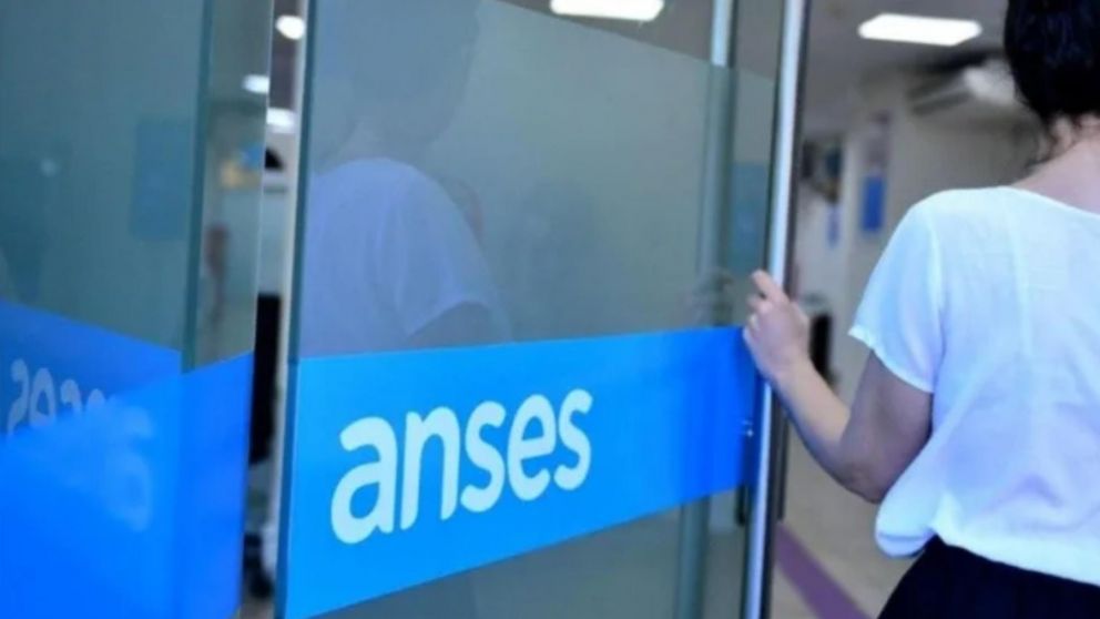 ANSES difundió el calendario de pagos de marzo 2023 (Imagen ilustrativa).