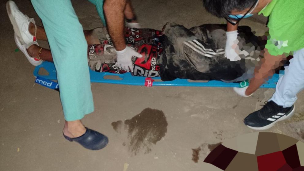 Un policía le disparó en la cabeza a un presunto ladrón que trató de robarle.