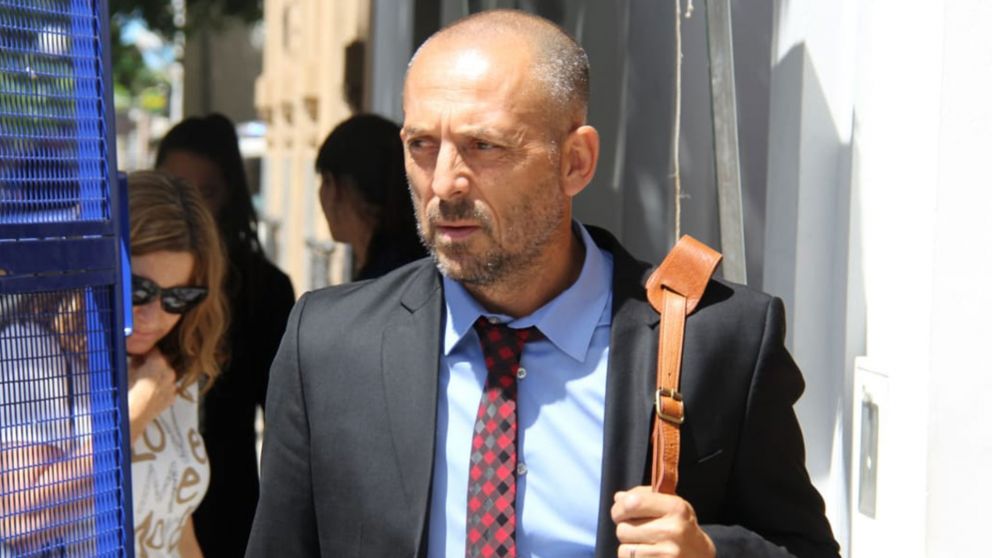 Tomei se presentó, esta mañana, ante el Tribunal Oral en lo Criminal 1 de la ciudad de Dolores.