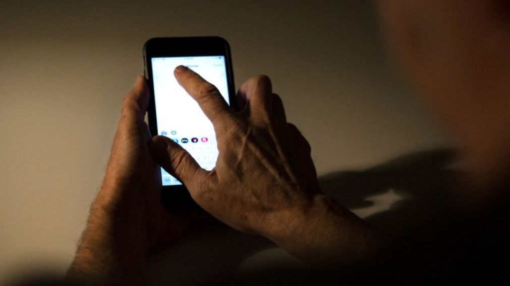 La víctima de sextorsión hizo la denuncia en la fiscalía.