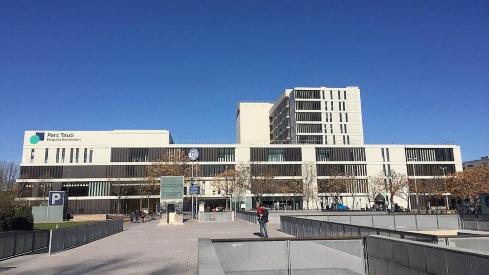 La pequeña permanece internada en el hospital Parc Taulí de la ciudad de Sabadell.