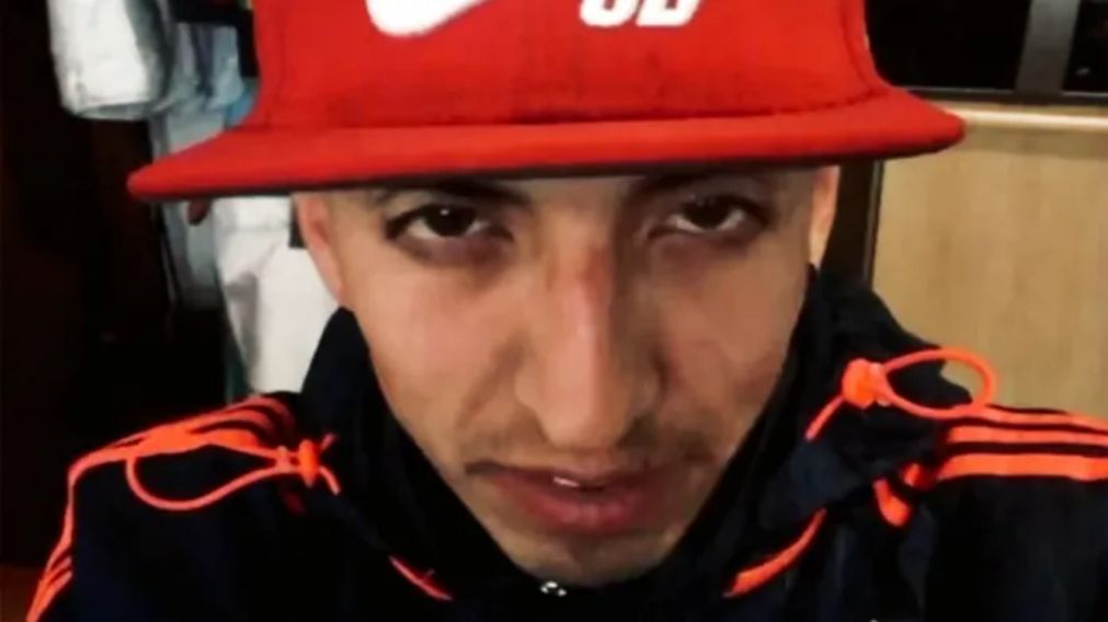 "El menorcito": está acusado de matar a su hijastro a palazos y sube videos a TikTok desde la cárcel (Imagen redes sociales).
