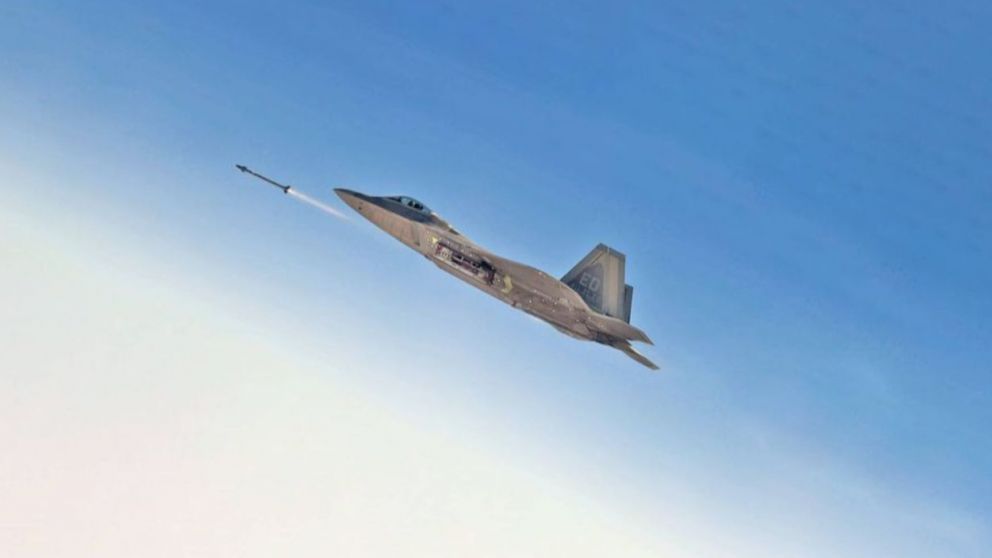 Para derribar al objeto, un avión lanzó un misil AIM-9 Sidewinder (Imagen ilustrativa).