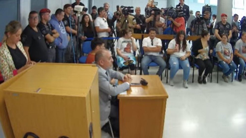 La Justicia pampeana dictó prisión perpetua para Magdalena Espósito Valenti y Abigail Páez (Captura de video).