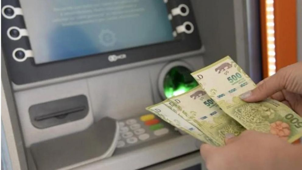 Los bonos estar�n dirigidos a trabajadores del sector privado, pymes y beneficiarios del plan Potenciar Trabajo.