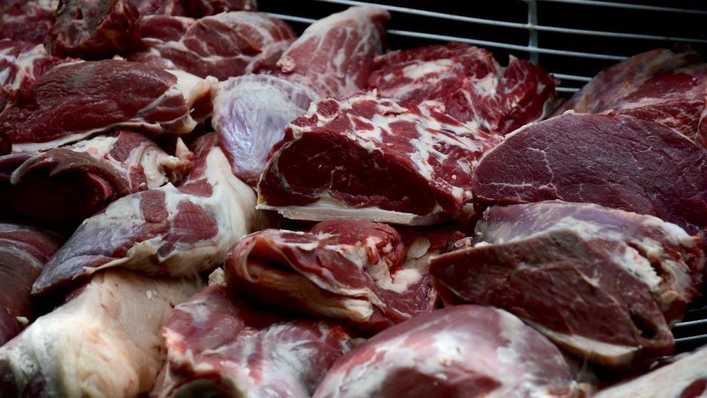 El programa abarca siete cortes populares a precios inferiores de mercado y regir� hasta el 31 de marzo (Cr�nica/Jonatan Moreno).