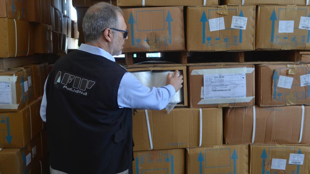 Luego de una denuncia de la Aduana, la Justicia revocó una cautelar para la importación de telas.