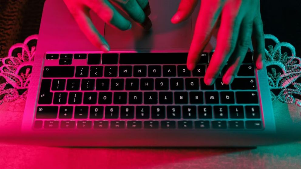 Cont� en Twitter que iba a empezar a publicar contenido para adultos y se volvi� viral.