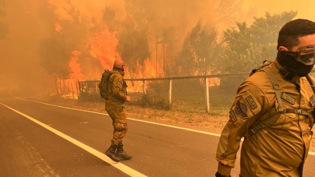 M�s de 1.100 personas est�n siendo evacuadas de las zonas afectadas.