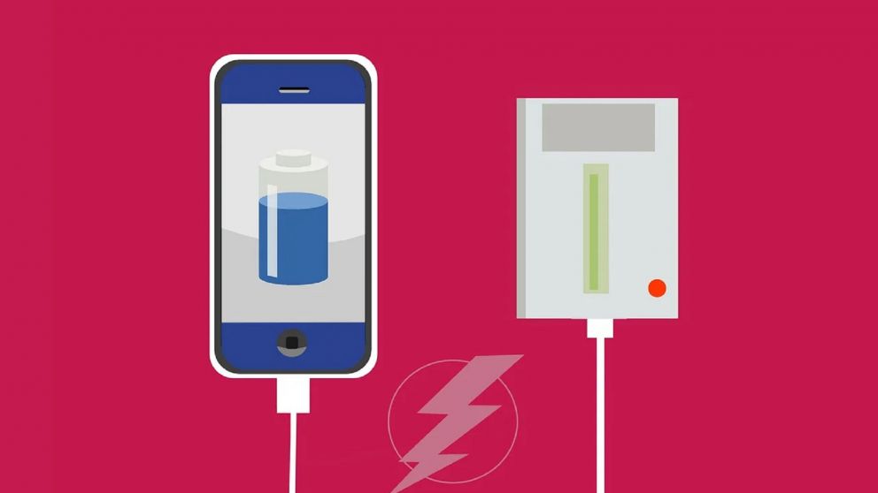 Los motivos de porque no se recomienda cargar el celular al tope.