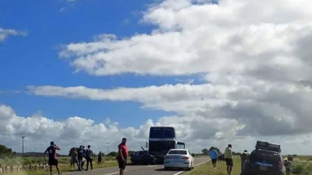 Palazo fatal en recambio turístico de la Costa: dos muertos y cinco heridos.