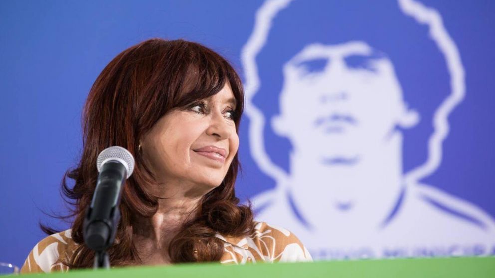 La presentaci�n de los abogados de Cristina Kirchner fue recusada por la jueza Mar�a Eugenia Capuchetti (Gentileza @CFKArgentina/Twitter/Archivo).