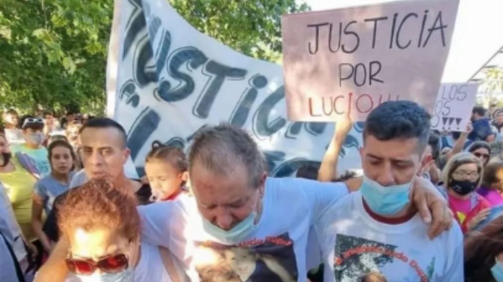 La familia del niño de cinco años reclama justicia.