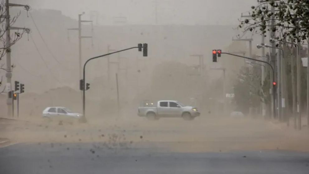 ¿Fin de semana a pura lluvia? Alerta meteorológica nivel amarilla por fuertes tormentas en 10 provincias